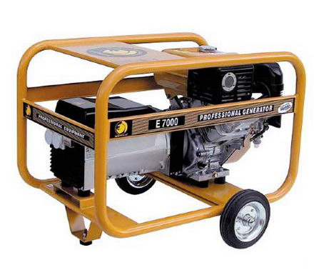 E 7000 - generator monofazat (benzina)
